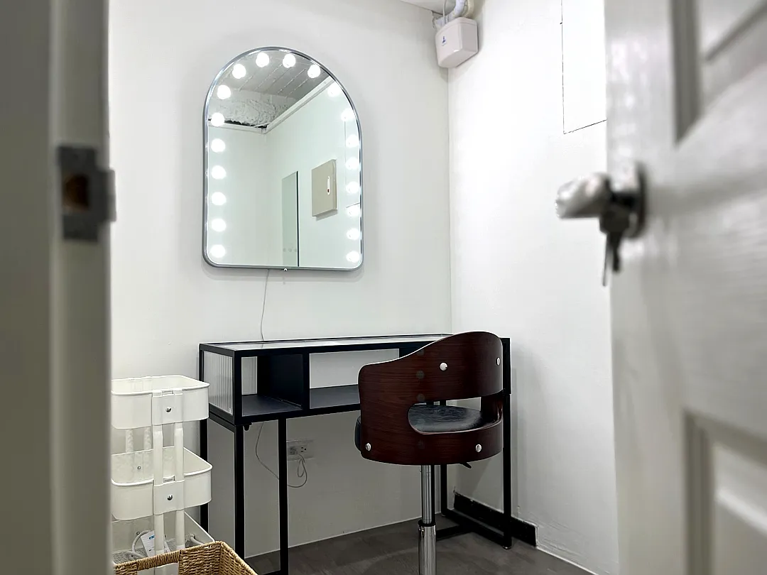 忠孝敦化美容工作站