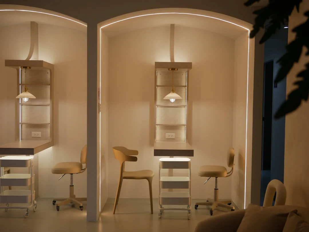 美甲彩妝亭空間照片